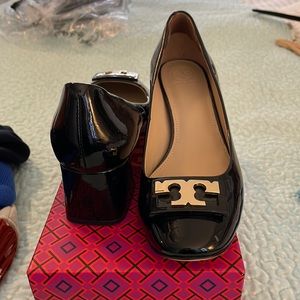Tory Burch, Gigi pump, dress mirror metallic